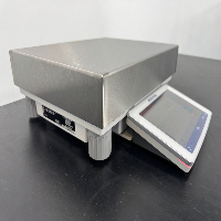 Mettler Toledo XPR16001L Digital Scale image 0
